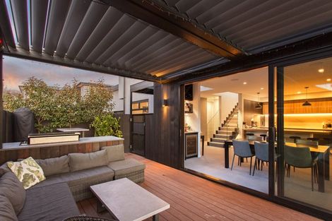 Photo of property in 122a Clyde Road, Ilam, Christchurch, 8041