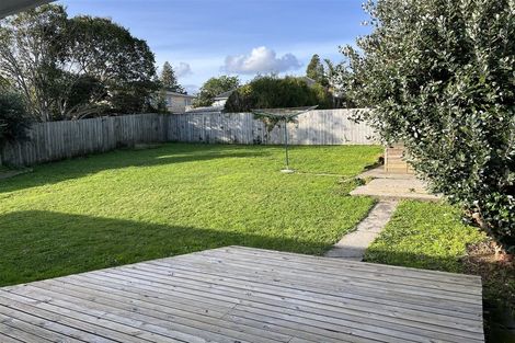 Photo of property in 16 Station Road, Pukekohe, 2120