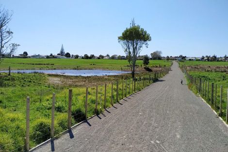 Photo of property in 25 Tamapahore Boulevard, Papamoa Beach, Papamoa, 3118