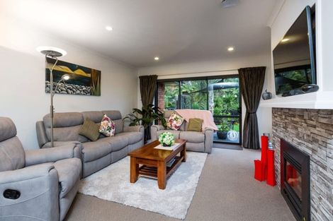 Photo of property in 20 Ainslee Street, Highlands Park, New Plymouth, 4312
