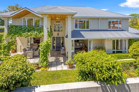 Photo of property in 138 Glandovey Road, Strowan, Christchurch, 8052