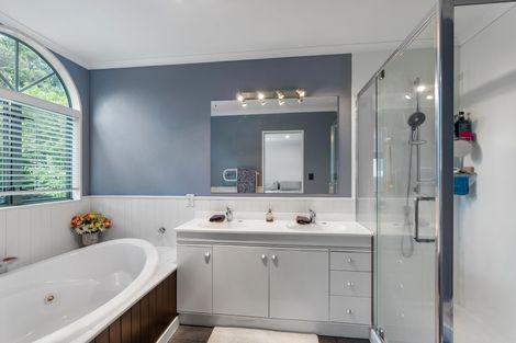 Photo of property in 8 Tironui Terrace, Western Heights, Hamilton, 3200