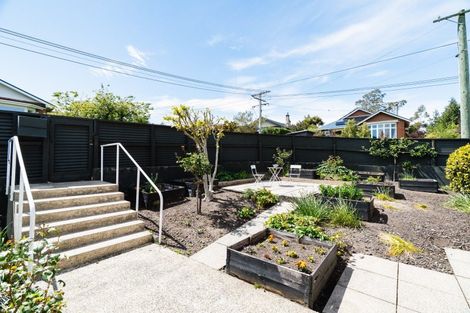 Photo of property in 16 Farquharson Street, Opoho, Dunedin, 9010