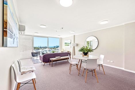 Photo of property in 186 Landmark Terrace, Orewa, 0931