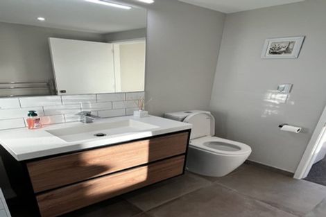 Photo of property in 77 Orangi Kaupapa Road, Northland, Wellington, 6012