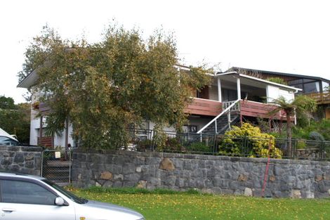 Photo of property in 30 Evelyn Road, Cockle Bay, Auckland, 2014