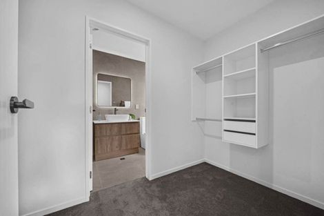 Photo of property in 60d Landscape Road, Papatoetoe, Auckland, 2025