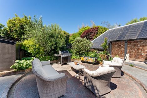 Photo of property in 110 Buick Crescent, Awapuni, Palmerston North, 4412