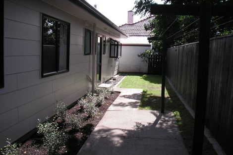 Photo of property in 27 Ihle Street, Terrace End, Palmerston North, 4410
