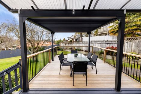 Photo of property in 43 Lansdowne Crescent, Glenview, Hamilton, 3206