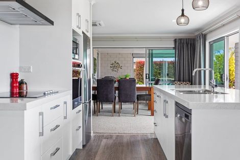 Photo of property in 6 Louise Drive, Ohauiti, Tauranga, 3112