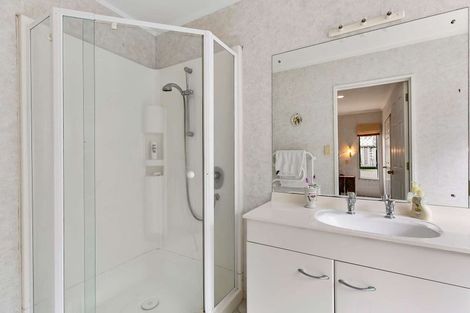 Photo of property in 1/11 Stewart Gibson Place, Manurewa, Auckland, 2105