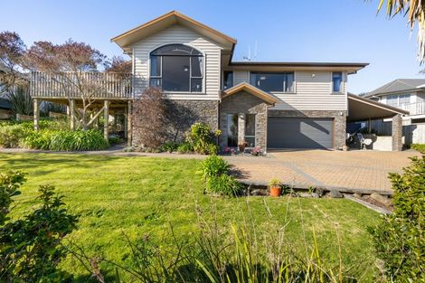 Photo of property in 20 Tironui Terrace, Western Heights, Hamilton, 3200