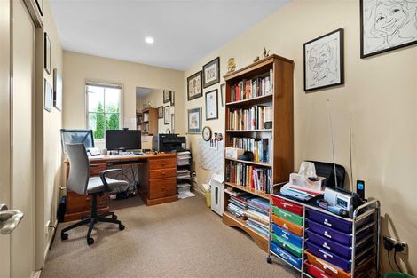 Photo of property in 12 Chateau Drive, Burnside, Christchurch, 8053