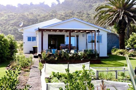 Photo of property in 160 Torea Street, Granity, 7823