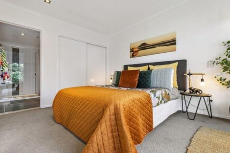Photo of property in 277 Maunganui Road, Mount Maunganui, 3116