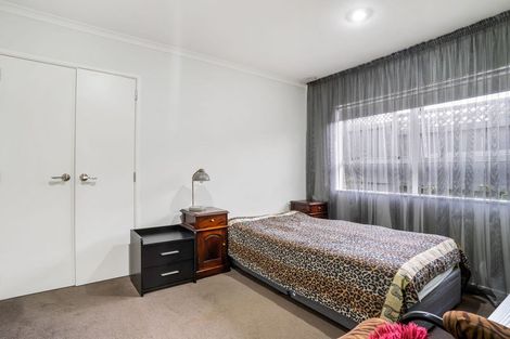 Photo of property in 405 Mount Albert Road, Mount Roskill, Auckland, 1041