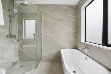 Photo of property in 28b Walker Road, Point Chevalier, Auckland, 1022