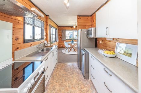 Photo of property in 30 Exeter Crescent, Springvale, Whanganui, 4501