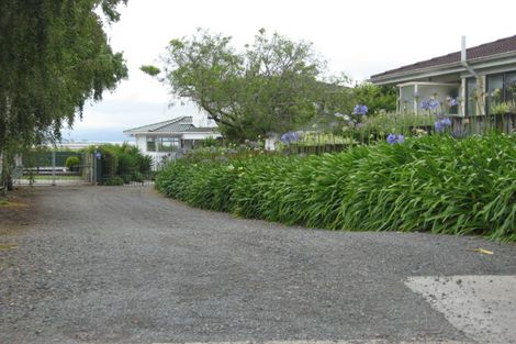Photo of property in 8 Purata Place, Mangere Bridge, Auckland, 2022