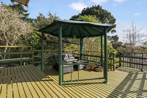 Photo of property in 11 Hebe Place, Birkenhead, Auckland, 0626