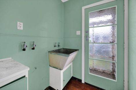 Photo of property in 58 Reid Avenue, Hawera, 4610