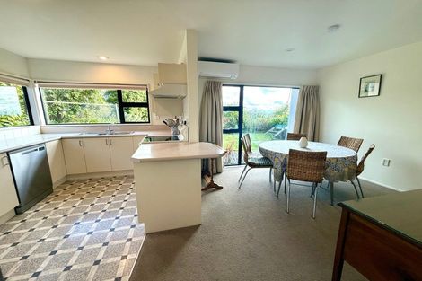 Photo of property in 2/12 Macmillan Avenue, Cashmere, Christchurch, 8022