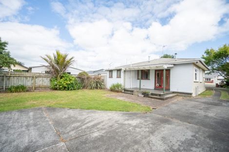 Photo of property in 10 Matamau Street, Palmerston North, 4414