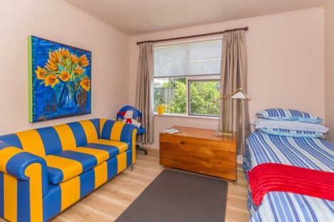 Photo of property in 89 Koputara Road, Himatangi Beach, Foxton, 4891