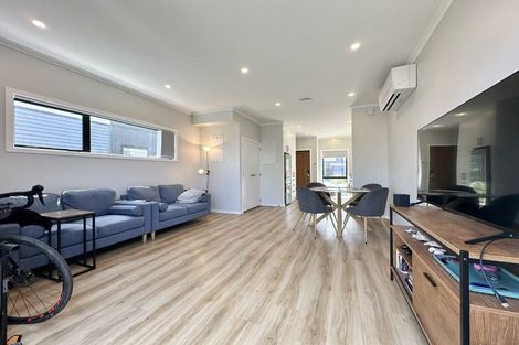 Photo of property in 6 Gloaming Lane, Wallaceville, Upper Hutt, 5018