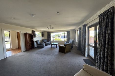 Photo of property in 33 Meadowstone Drive, Wanaka, 9305