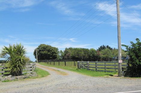 Photo of property in 370b Clarks Beach Road, Clarks Beach, Pukekohe, 2679