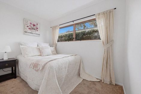 Photo of property in 20b Ashdown Place, Pahurehure, Papakura, 2113