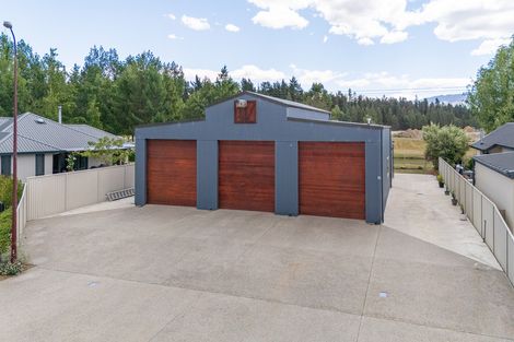 Photo of property in 10 Briar Crescent, Alexandra, 9320