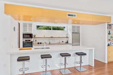 Photo of property in 25 Catley Road, Te Horo, Otaki, 5582