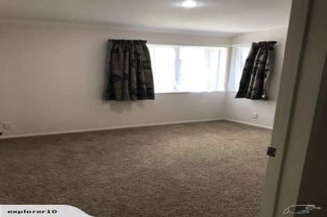 Photo of property in 12 Scandia Court, Hokowhitu, Palmerston North, 4410