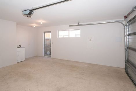 Photo of property in 32 Strauss Drive, Rolleston, 7614
