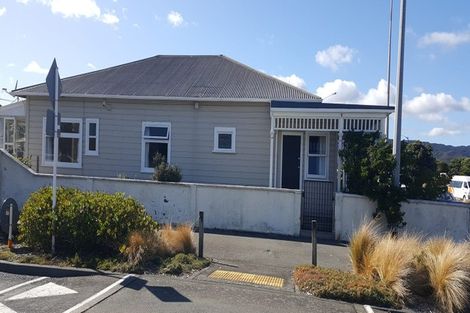 Photo of property in 235 The Esplanade, Petone, Lower Hutt, 5012