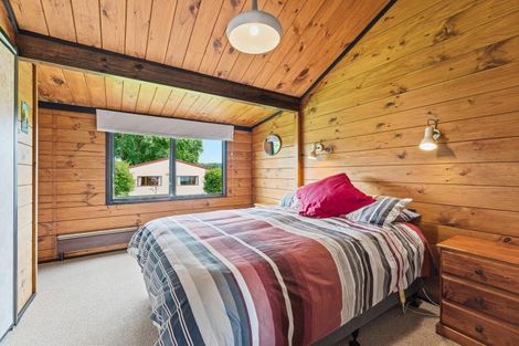 Photo of property in 34 Cambridge Street, Pahiatua, 4910