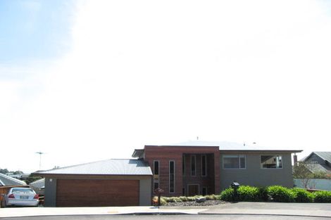 Photo of property in 12c Frank Frethey Place, Highlands Park, New Plymouth, 4312