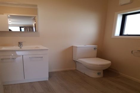 Photo of property in 3/24 Hori Street, Vogeltown, New Plymouth, 4310