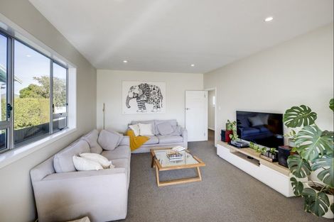 Photo of property in 422 Massey Street, Akina, Hastings, 4122