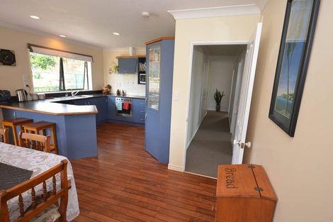 Photo of property in 33 Belk Road South, Omanawa, 3173