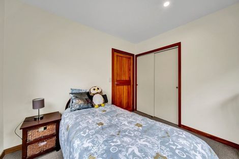 Photo of property in 2 Victoria Road, Omata, New Plymouth, 4374