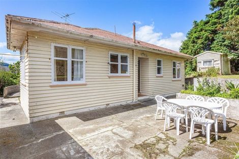 Photo of property in 4 Tainui Terrace, Tawa, Wellington, 5028