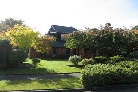 Photo of property in 19 Ilam Park Place, Ilam, Christchurch, 8041