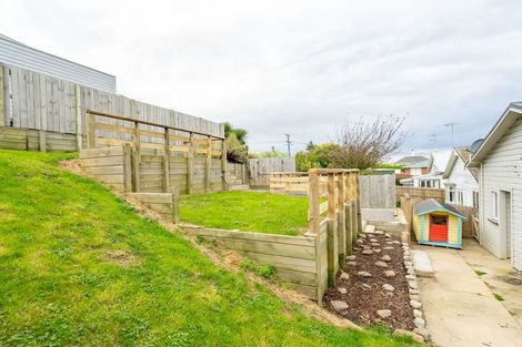 Photo of property in 32 Bernard Street, Kenmure, Dunedin, 9011