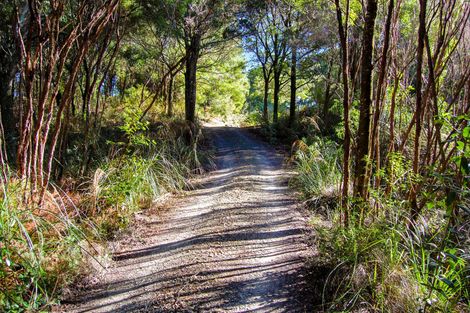 Photo of property in 120 Rangiora Road, Kaiwaka, 0573