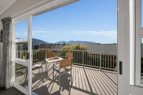 Photo of property in 11 Bowen Street, Te Anau, 9600