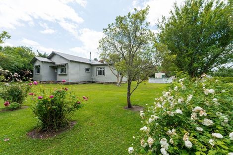 Photo of property in 986 Halcombe Road, Halcombe, Feilding, 4779